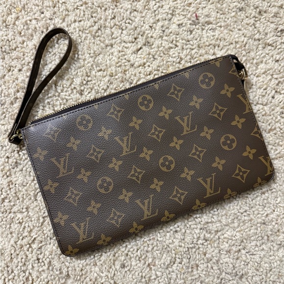 SOLD - Picture 1 of 10